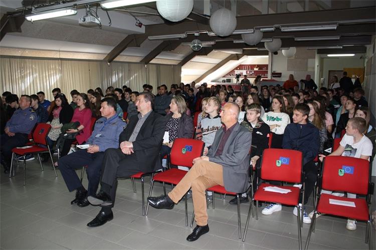 Slika \PU_V\vijesti\2022\Predstava Lepoglava\IMG_2984.JPG